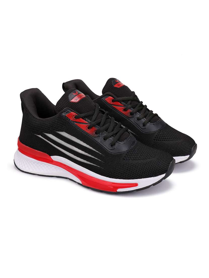 solid lace up sneaker