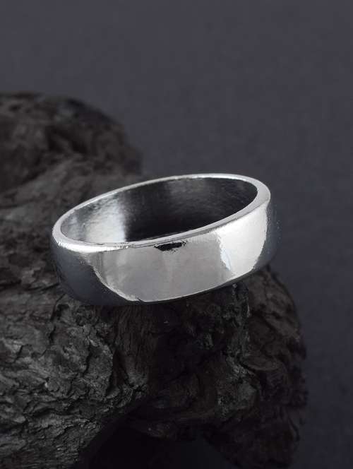 silver plated finger ring - 19718394 - Standard Image - 0