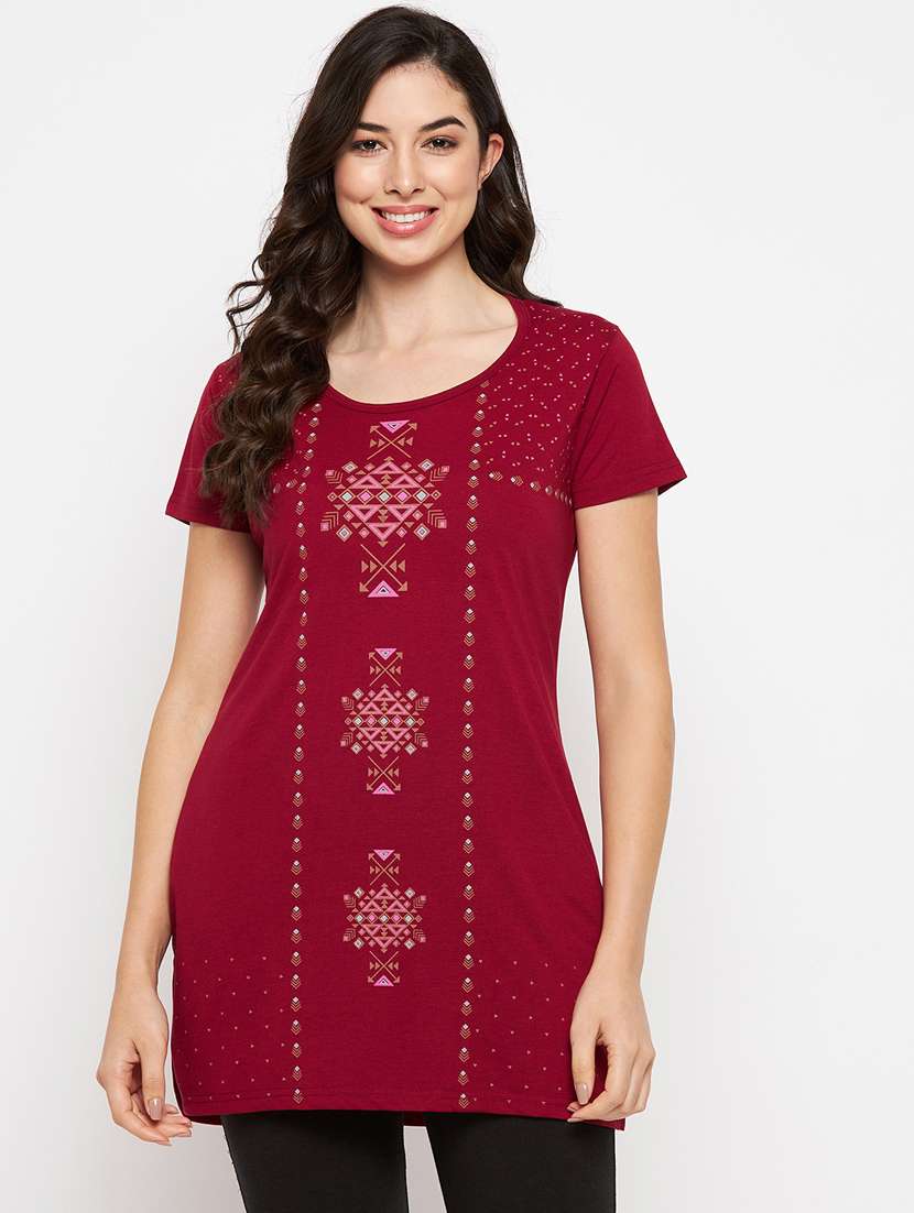 maroon cotton regular tshirt