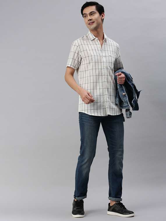 mens checks casual shirt - 19722584 - Standard Image - 3