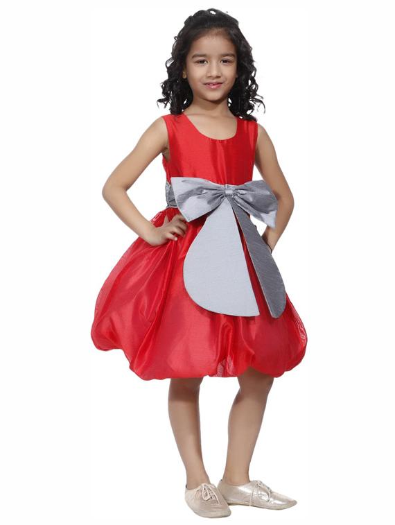 girls round neck sleeveless frock