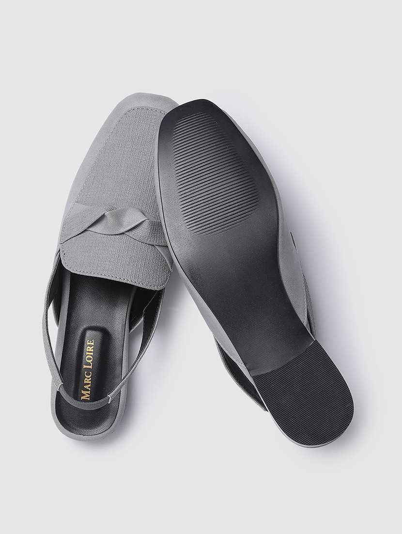 women grey solid back strap flat sandals - 19745183 -  Standard Image - 3