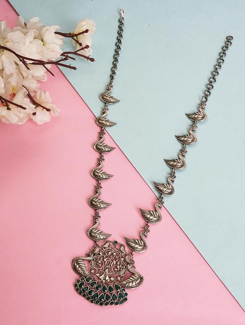 green brass long necklace - 19755194 -  Standard Image - 0