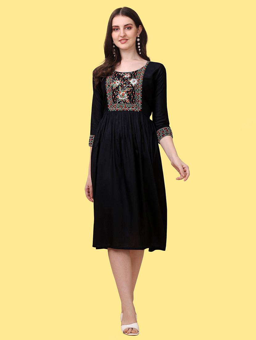 self design a-line dress - 19755932 - Zoom Image - 0