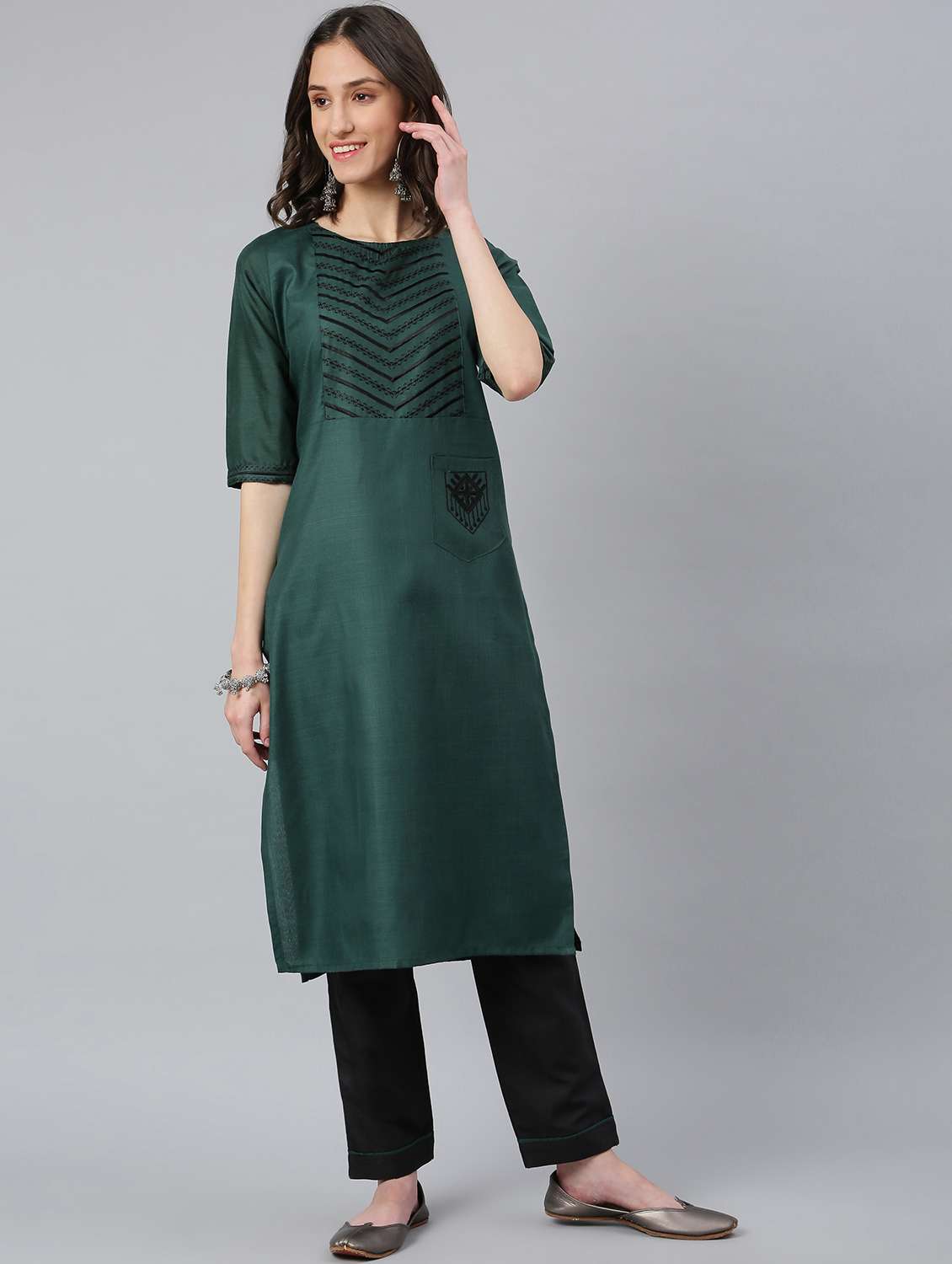 boat neck embroidered kurta with pant