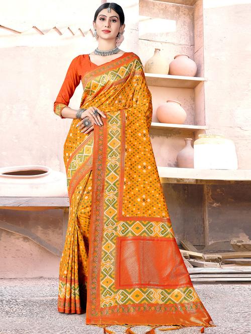 women's self design yellow colored saree with blouse - 19757164 - Standard Image - 0