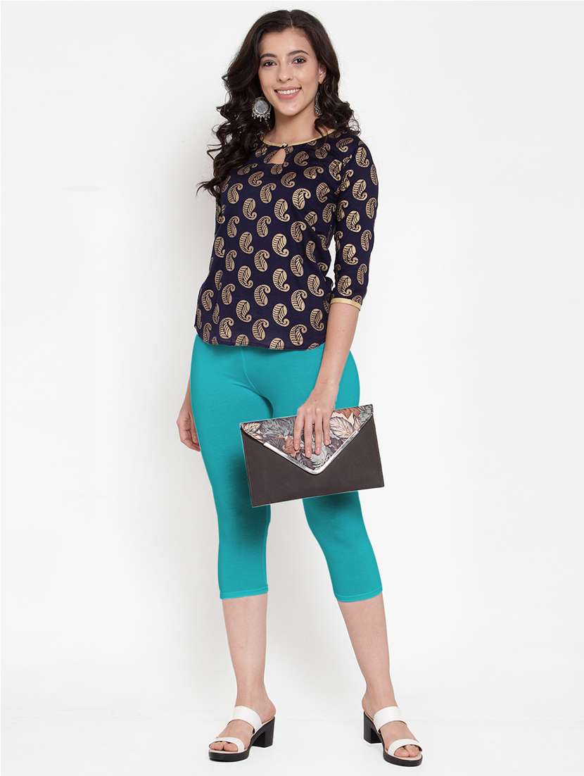 mid rise solid capri leggings  - 19757600 -  Standard Image - 3