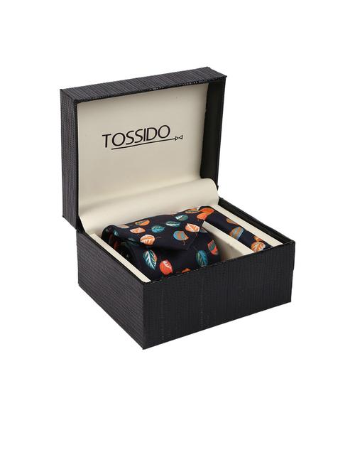 tossido mens suit accessories set - 19758336 -  Standard Image - 0