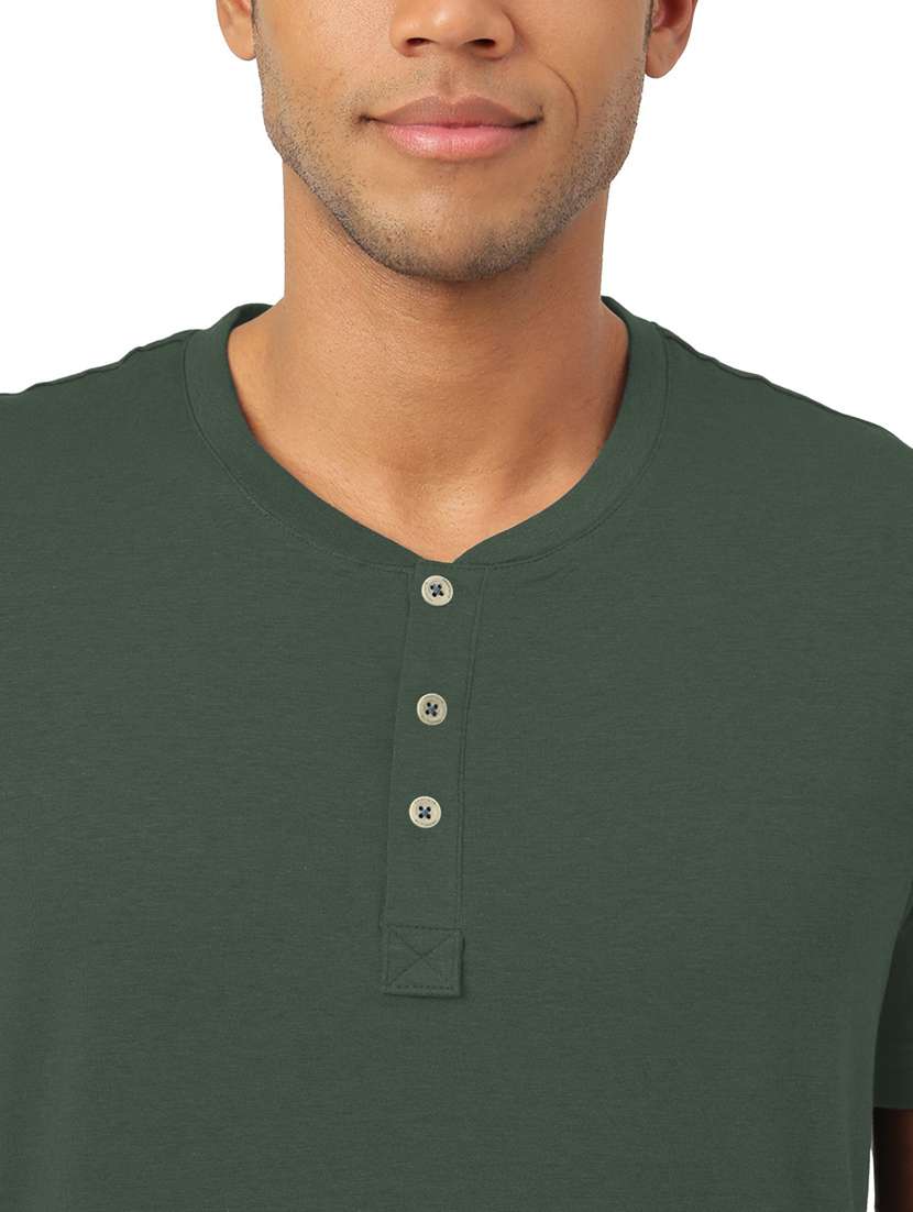 heniey neck solid cotton t-shirt - 19767066 - Standard Image - 3