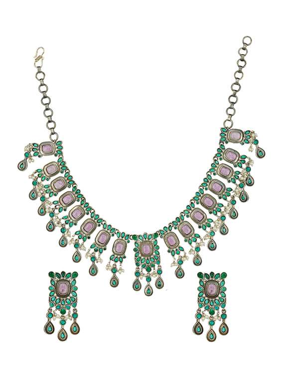 green tone brass necklaces and earring 