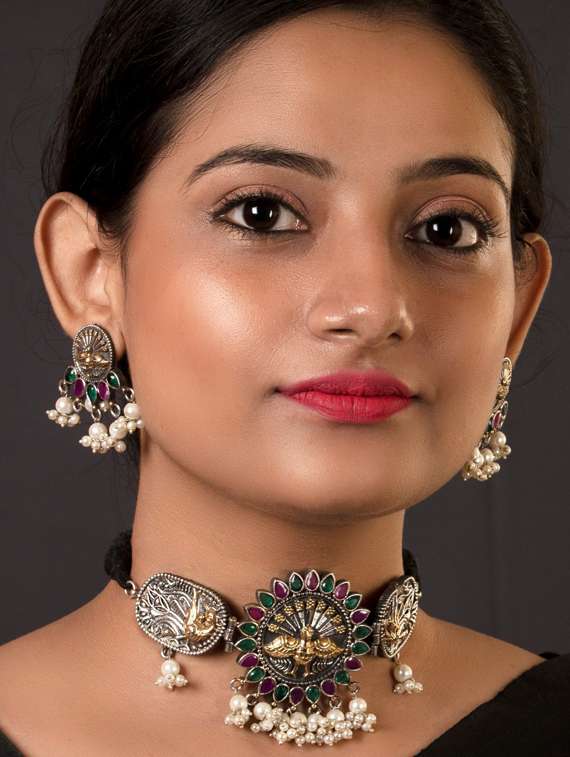 multi colored stone brass choker necklace and earring - 19768394 -  Standard Image - 3