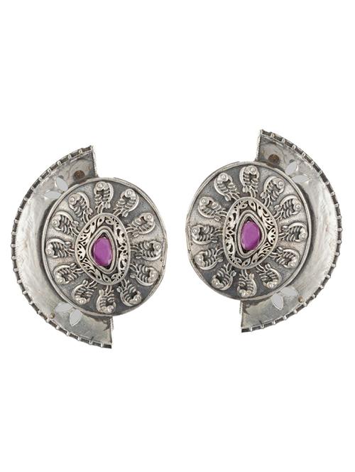 sliver brass oxidised studs earring - 19768411 -  Standard Image - 0