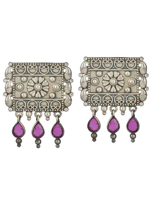 sliver brass oxidised studs earring - 19768433 -  Standard Image - 0