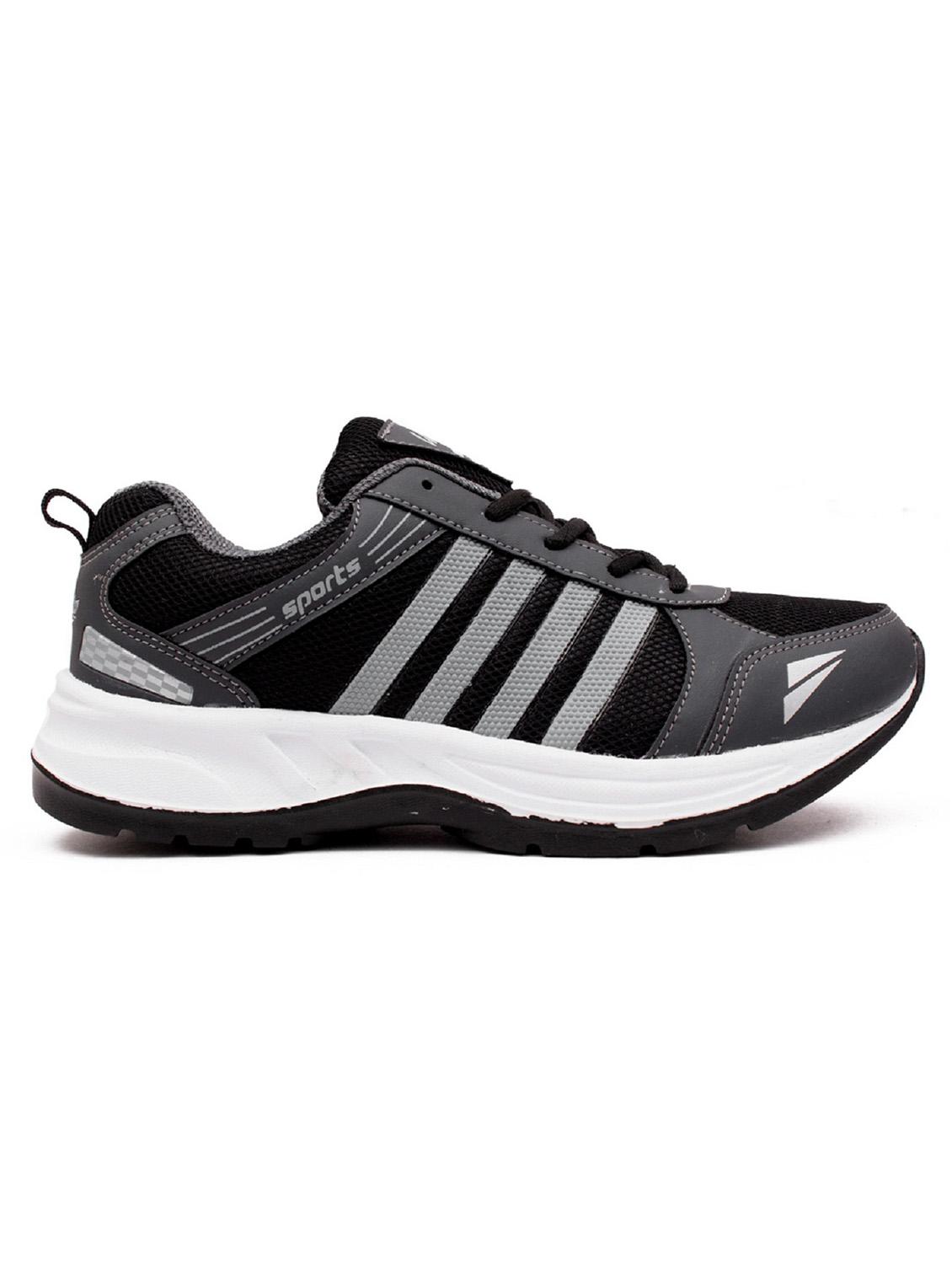 men lace up sport shoes - 19790477 -  Standard Image - 3