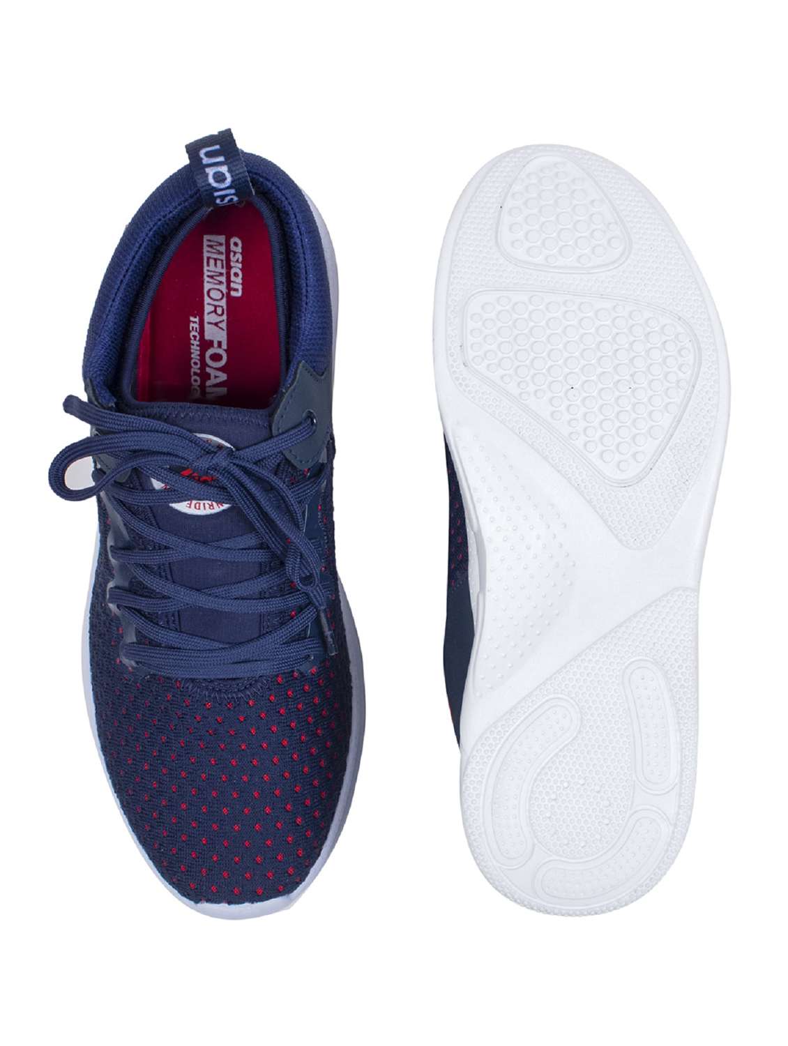 men lace up sports shoes - 19790482 -  Standard Image - 3