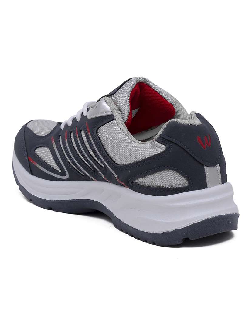men lace up sports shoes - 19790658 -  Standard Image - 3