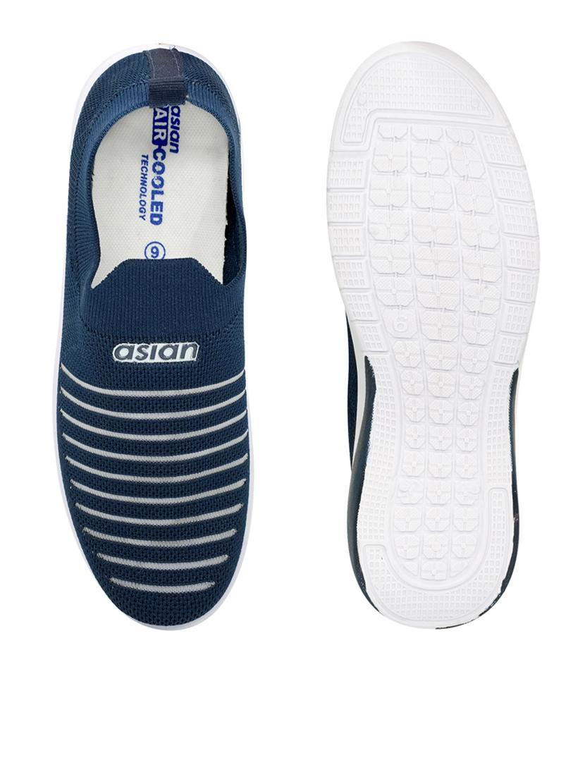 women slip on sport shoes - 19791924 - Standard Image - 3