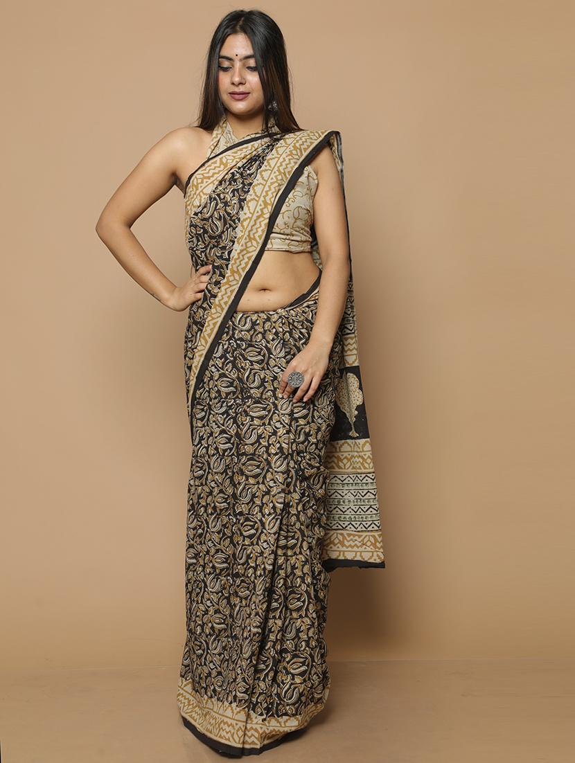 black printed saree with blouse - 19796678 - Zoom Image - 0