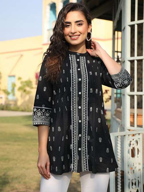 black mandarin neck printed regular tunic - 19818988 -  Standard Image - 0