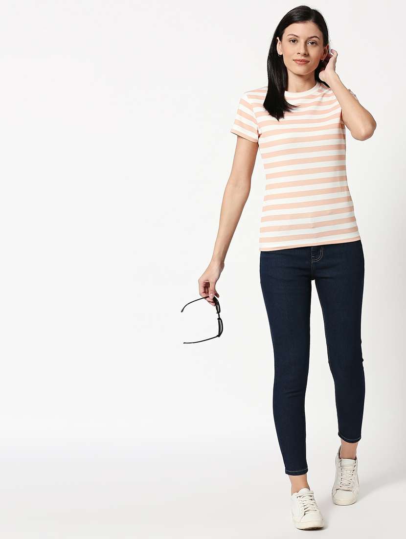 round neck striped regular tee - 19826186 - Standard Image - 5
