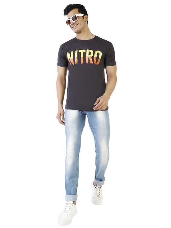 crew neck chest print t-shirt - 19839987 -  Standard Image - 3