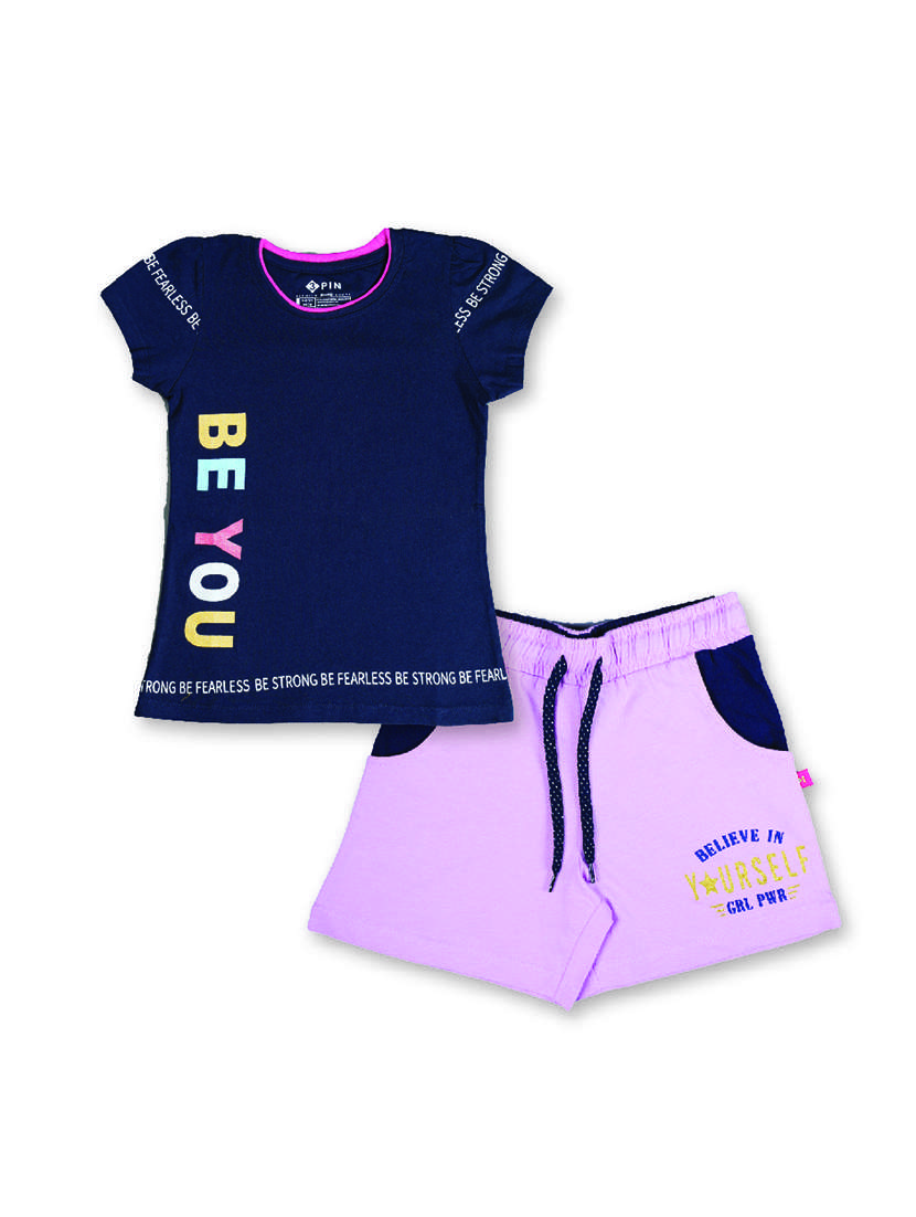 girls round neck typography printed shorts set