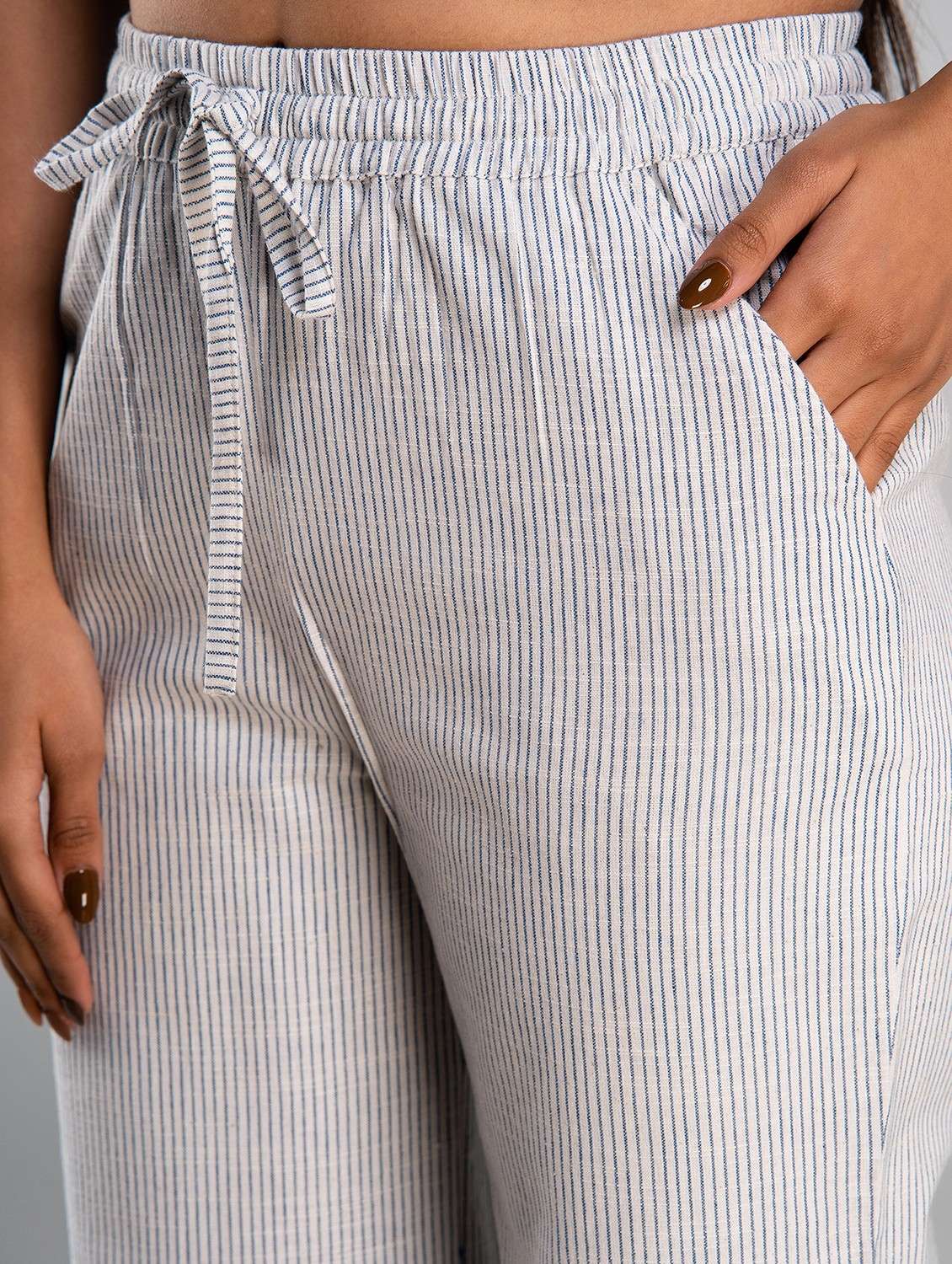 printed wide leg trouser - 19847177 -  Standard Image - 3