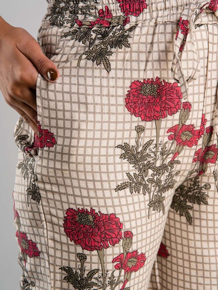 floral printed wide leg trouser - 19847203 - Standard Image - 3