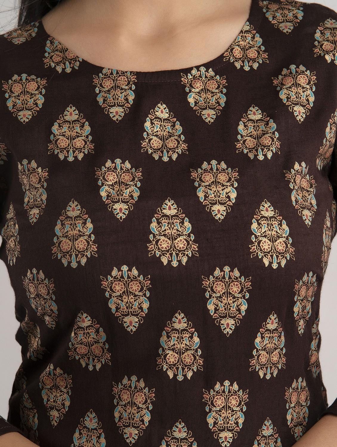 women's straight kurta - 19847232 - Standard Image - 3