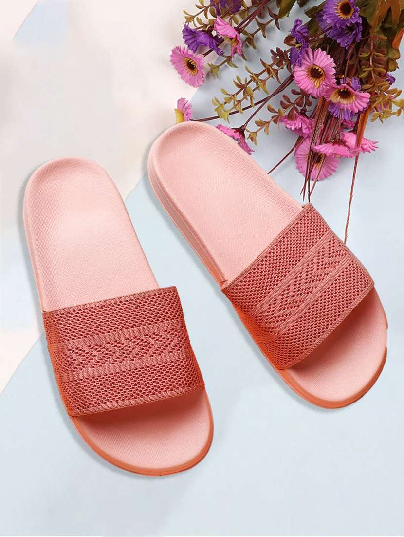 fly arrow pink flip flop for women