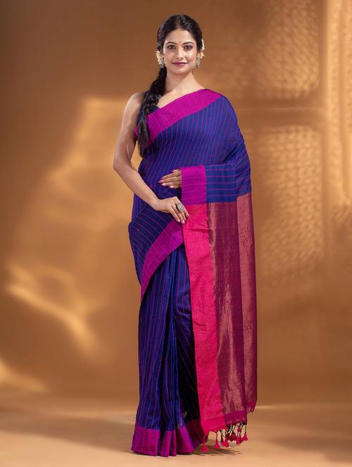 self design woven saree with blouse  - 19866186 -  Standard Image - 0