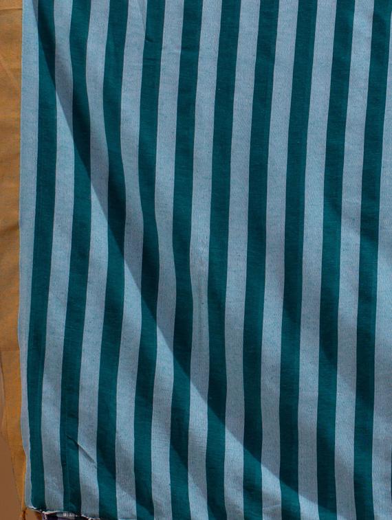 stripes woven saree with blouse - 19866418 - Standard Image - 3