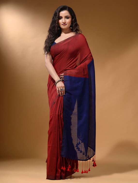 women's solid maroon colored saree with blouse - 19866545 - Zoom Image - 0