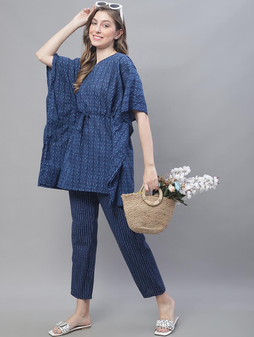 v-neck printed nightwear pyjama set - 19867458 - Standard Image - 3
