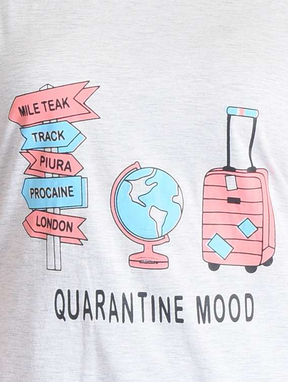 round neck printed regular tee - 19869089 - Standard Image - 3