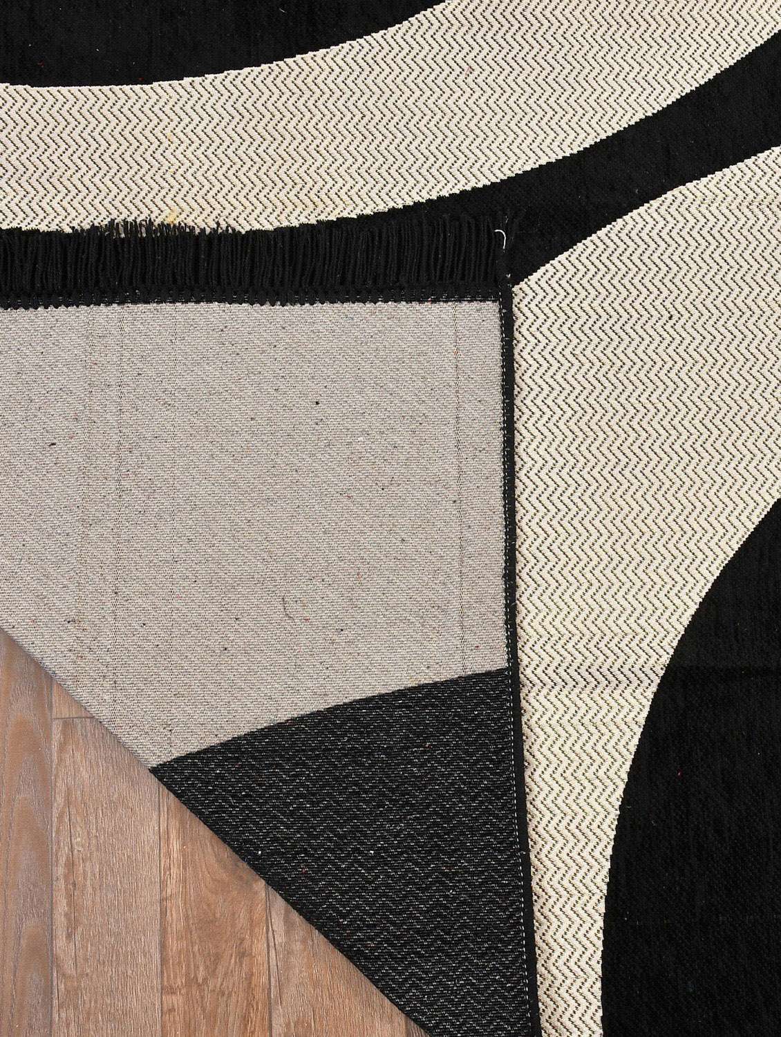 multitex velvet rectangle carpet - 19878803 - Standard Image - 3