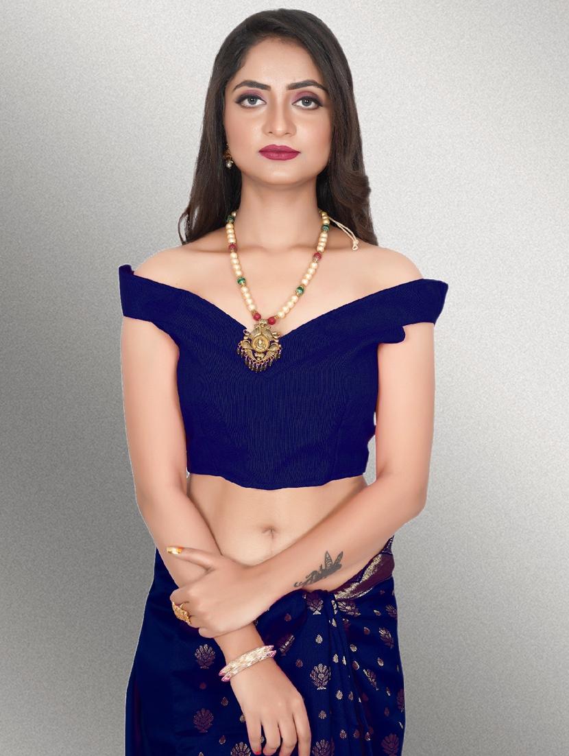 self design bordered saree with blouse - 19891800 - Standard Image - 3