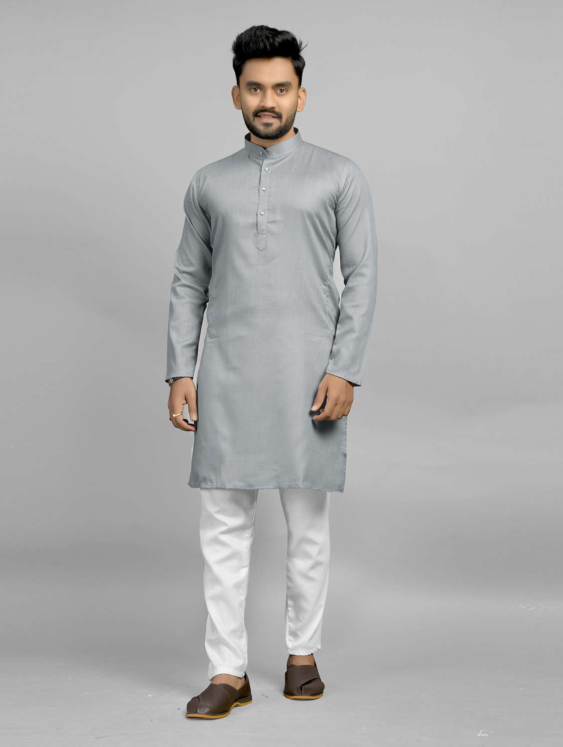 men pack of 2 solid mandarin neck long kurta - 19895898 -  Standard Image - 3