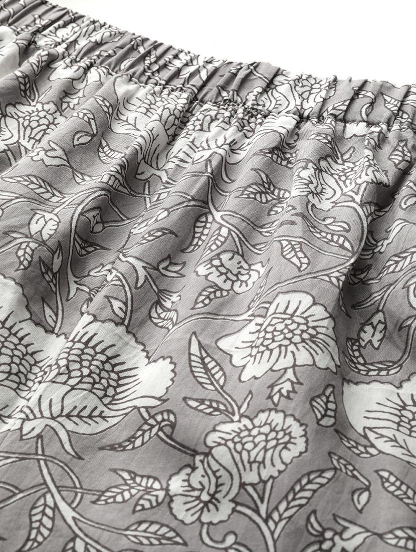 women printed flat front wide leg trouser - 19896871 - Standard Image - 5