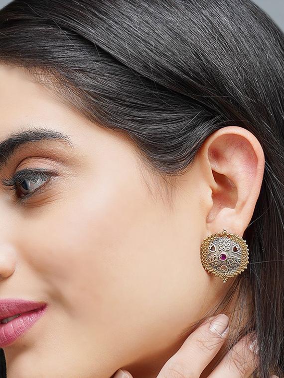 pink brass studs earring - 19897196 - Standard Image - 3