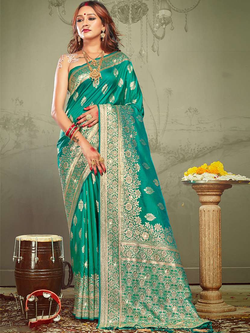 Buy online Green Banarasi Saree With Blouse from ethnic wear for Women