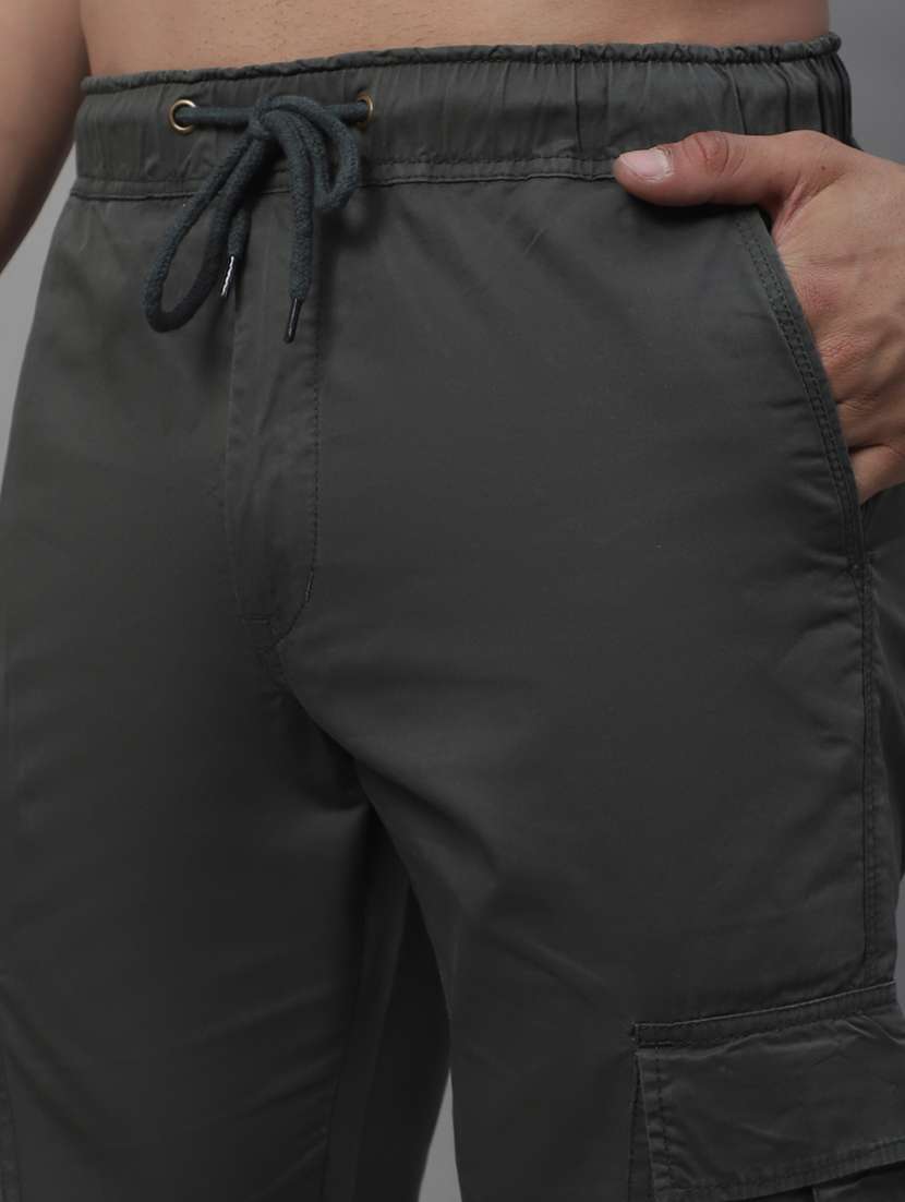 grey solid mid rise cargo pants - 19927913 - Standard Image - 5