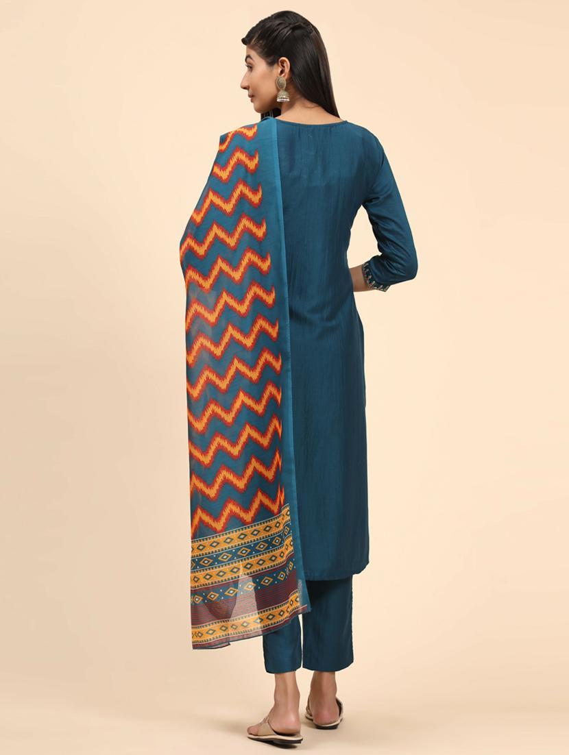 embroidered kurta dupatta set - 19942743 - Standard Image - 3