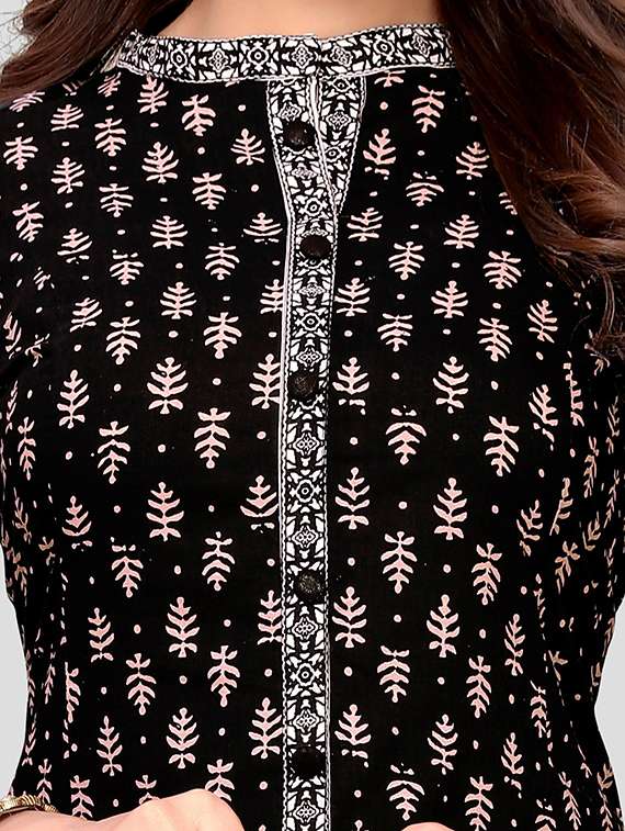 black cotton blend aline kurta - 19943064 - Standard Image - 3