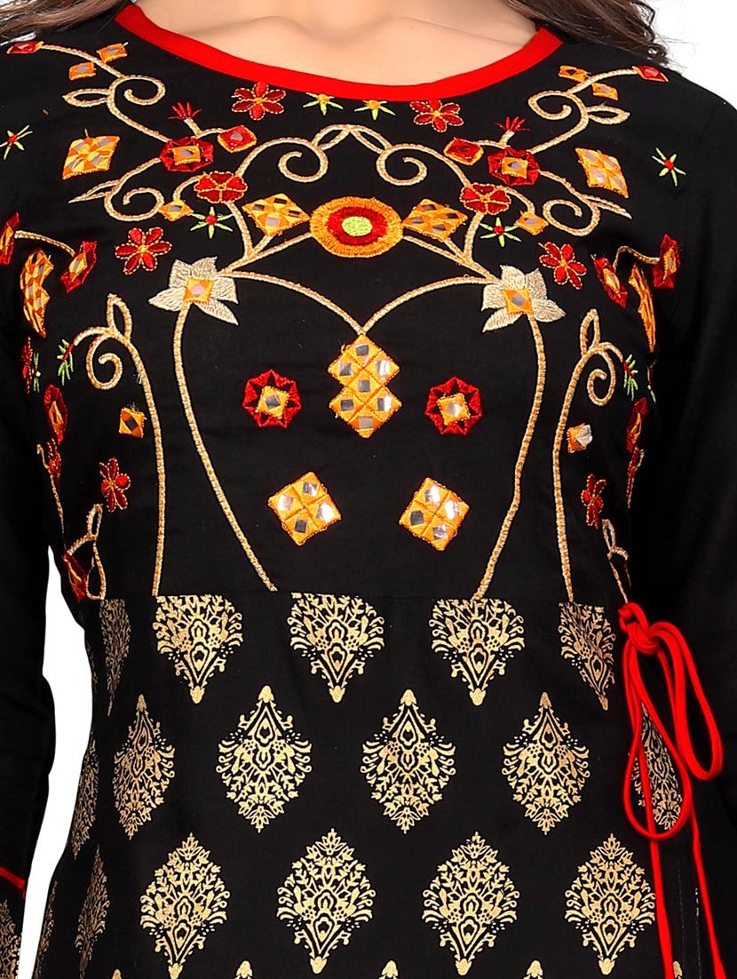 self design side slit a-line kurta - 19943434 - Standard Image - 3