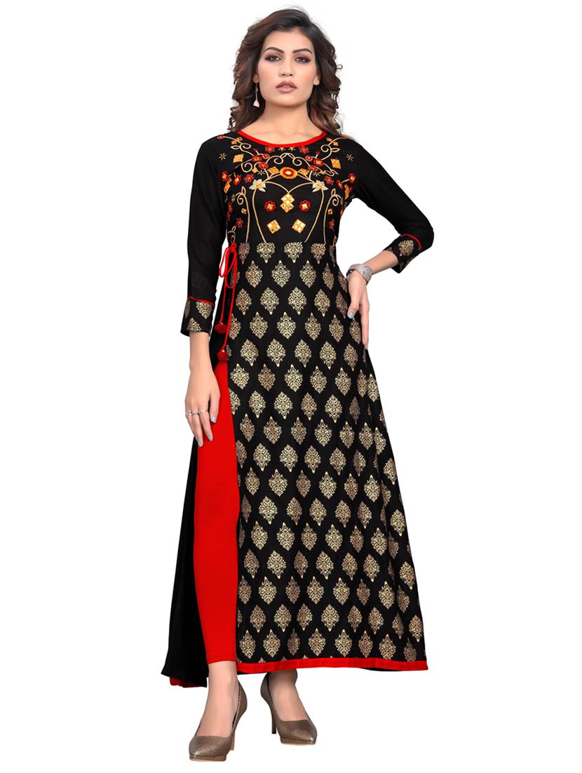 self design side slit a-line kurta - 19943435 - Zoom Image - 0