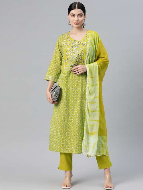 women three quarter sleeve kurta pant with dupatta set - 19944855 -  Standard Image - 0
