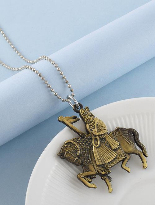 chattrapati shivaji maharaj brass pendant - 19947136 - Standard Image - 0