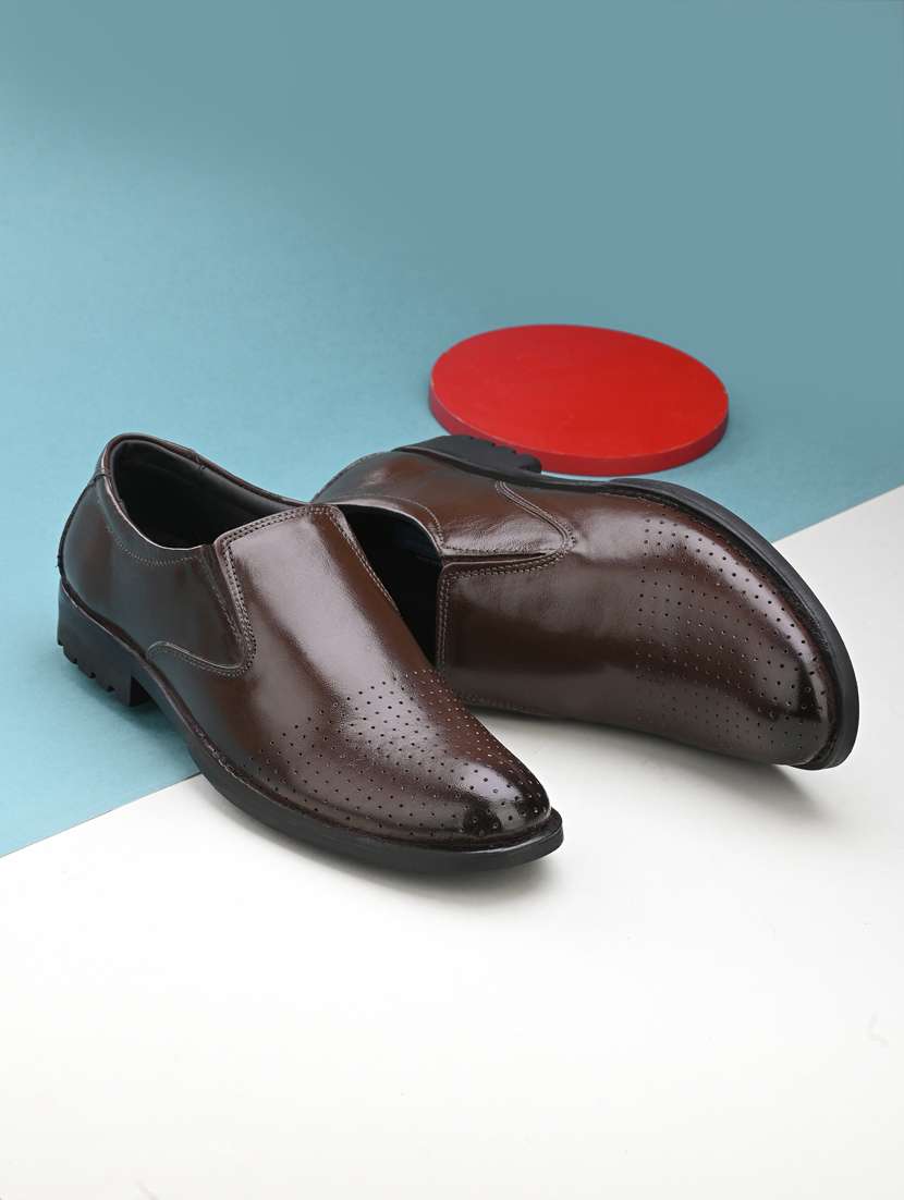 mens brown solid slip on - 19947281 - Zoom Image - 0