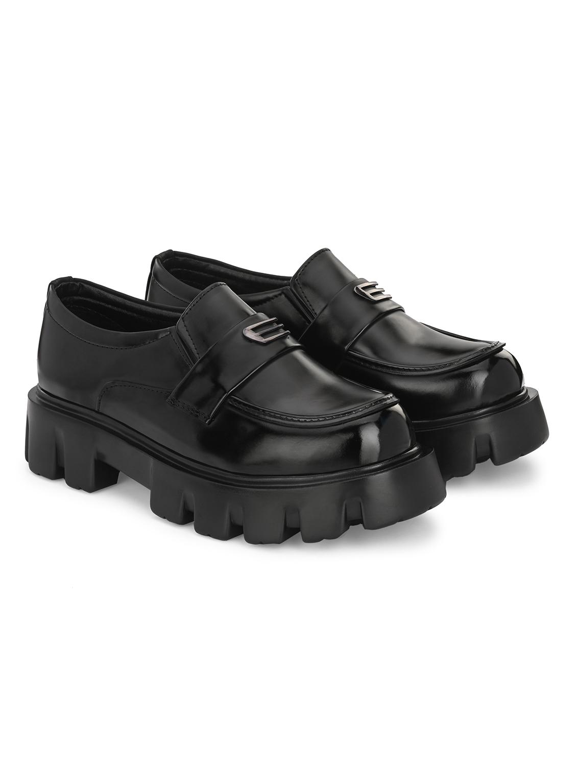 black solid slip on - 19947296 - Zoom Image - 0